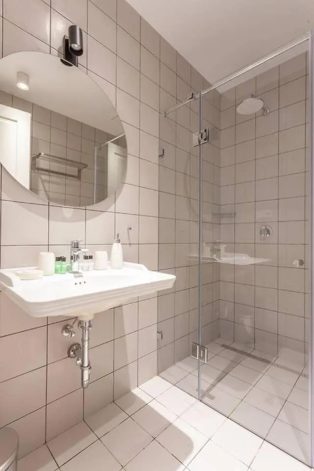 Spacious 3Br Apartment With 2 Balconies In Old Tbilisi 0*,  Georgia